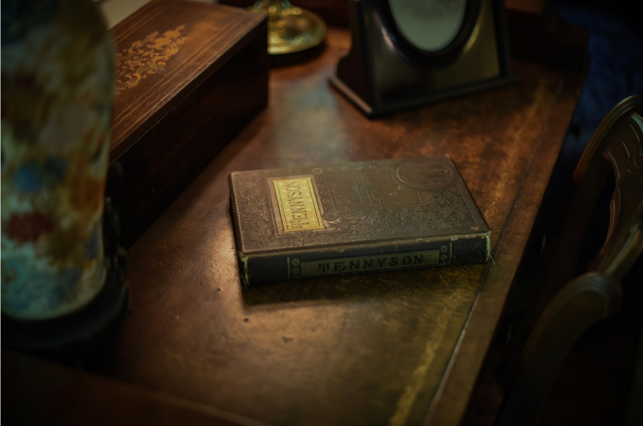 7 Common Mistakes in Antique Wood Restoration
